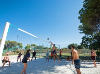 Oasis Village - Beach Volley