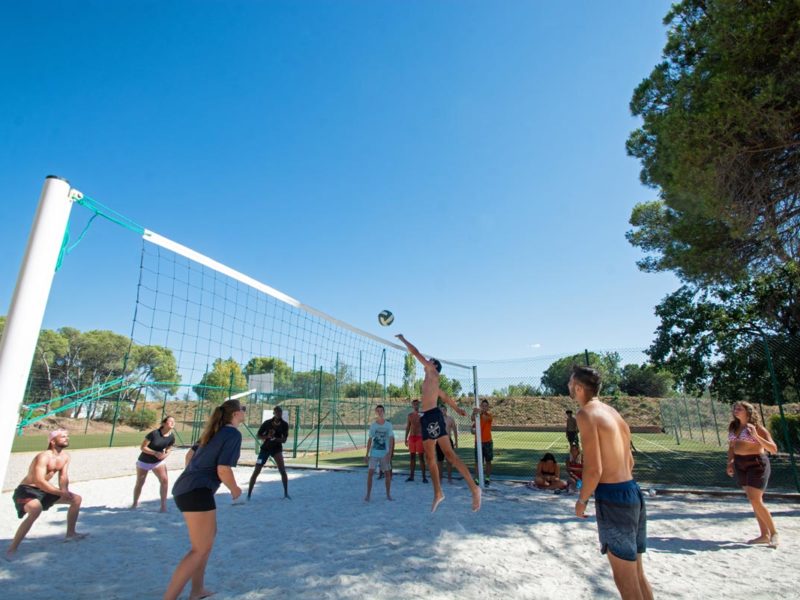 Oasis Village - Beach Volley